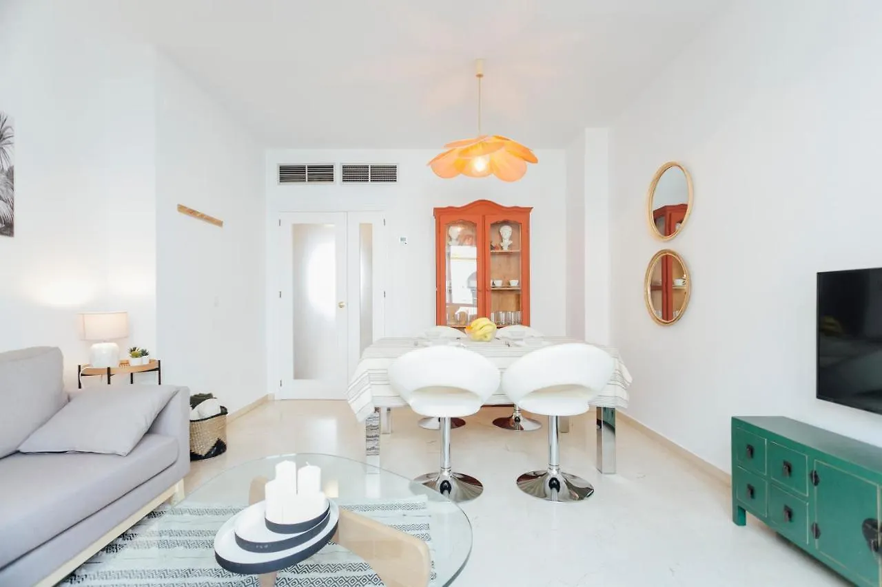 Reformed And Bright- 2Bdr 1Bth- Nervion Apartment Seville