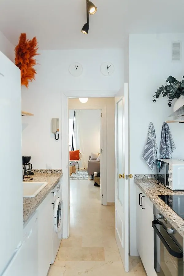 Reformed And Bright- 2Bdr 1Bth- Nervion Apartment Seville Spain