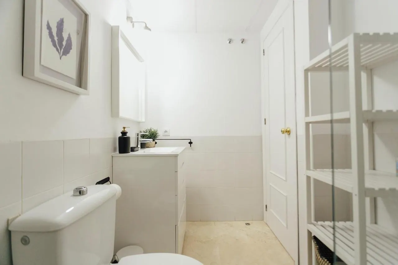 Reformed And Bright- 2Bdr 1Bth- Nervion Apartment Seville 0*,  Spain