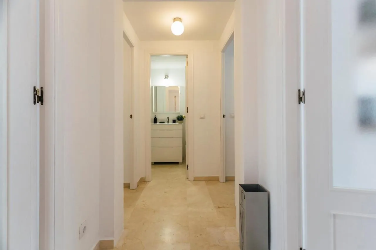 Reformed And Bright- 2Bdr 1Bth- Nervion Apartment Seville